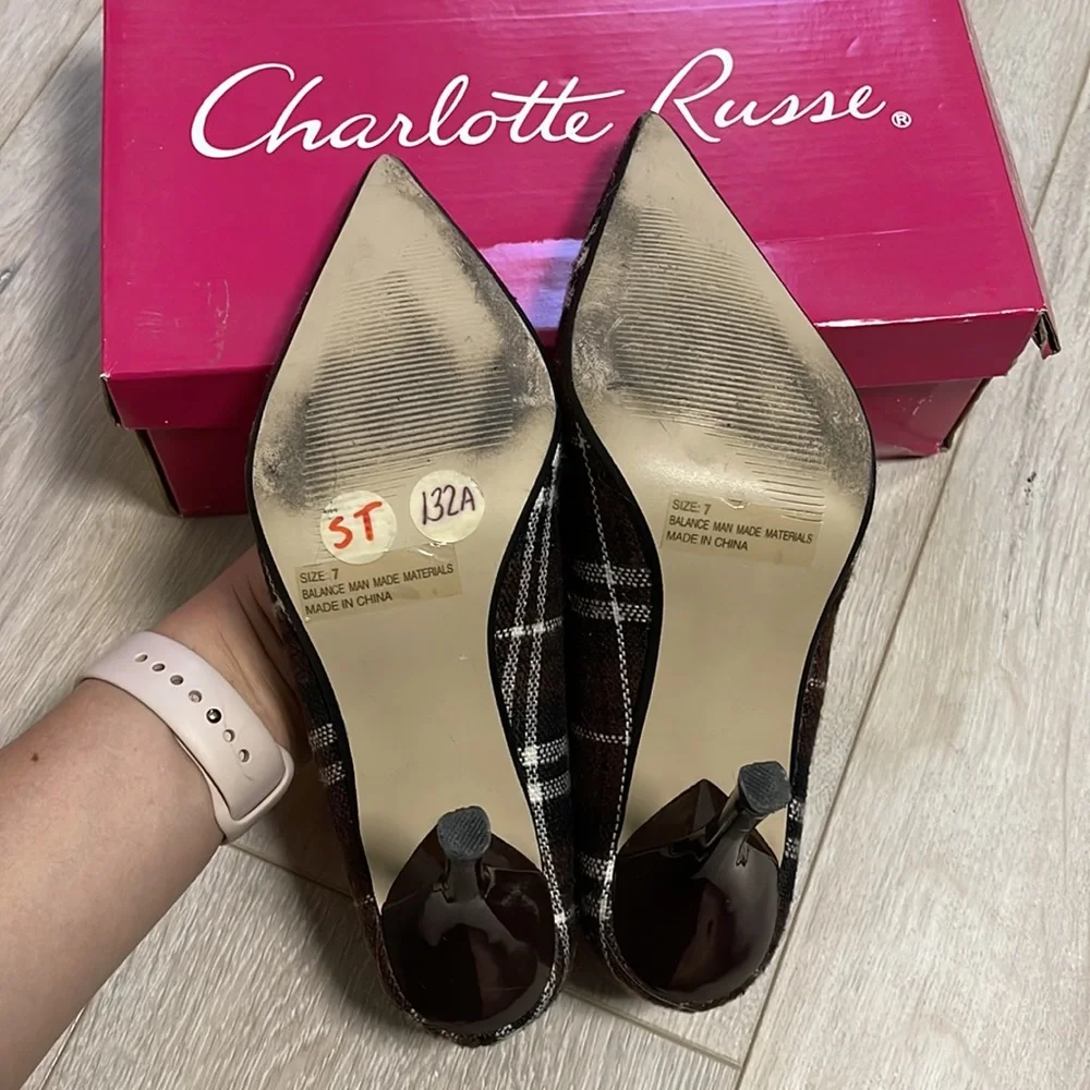 Charlotte Russe plaid fabric heels* - Picture 6 of 7